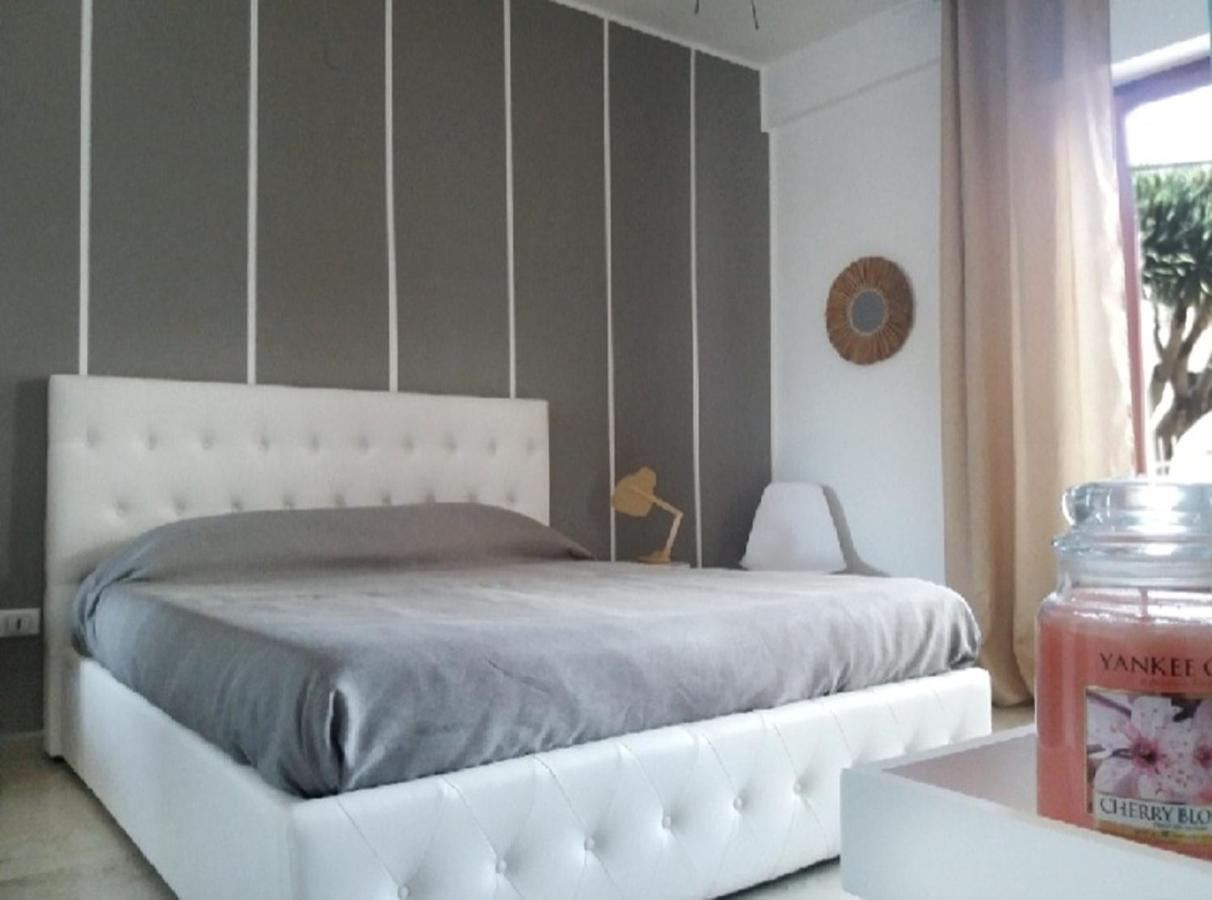 Villa Coral Mondello Palermo Dış mekan fotoğraf